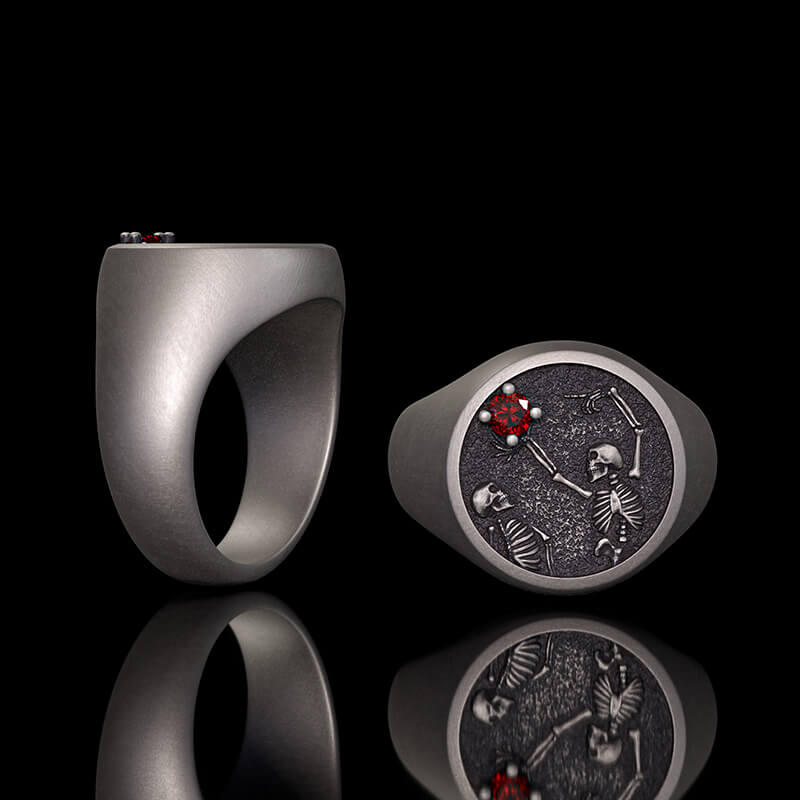 Give My Heart To You Red Gem Sterling Silver Skull Ring 01 | RoyalLuster.com