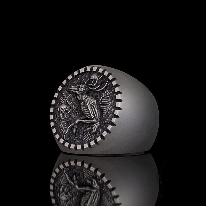 Vintage Wendigo Skeleton Sterling Silver Ring | RoyalLuster.com