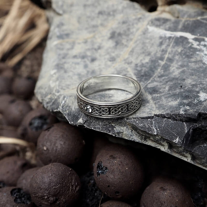 Vintage Celtic Knot 925 Sterling Silver Viking Ring