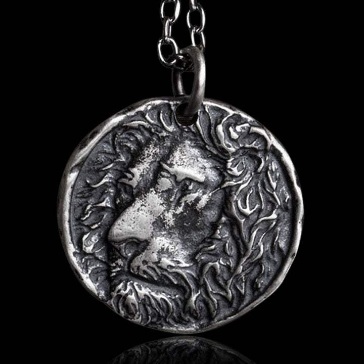 Carved Lion Head 925 Sterling Silver Men's Pendant 01 | Royalluster.com