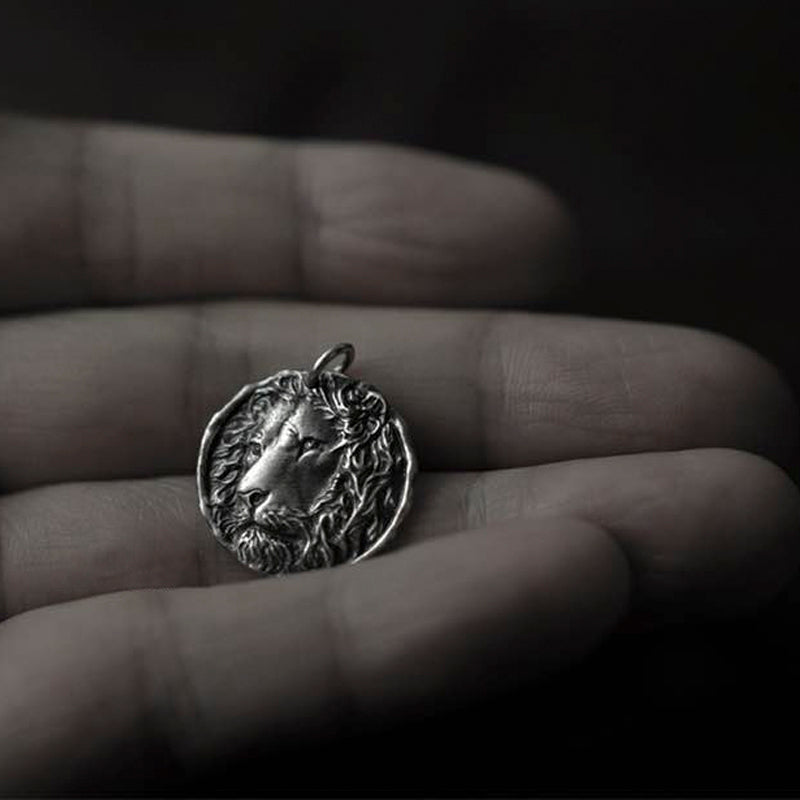 Carved Lion Head 925 Sterling Silver Men's Pendant 02 | Royalluster.com