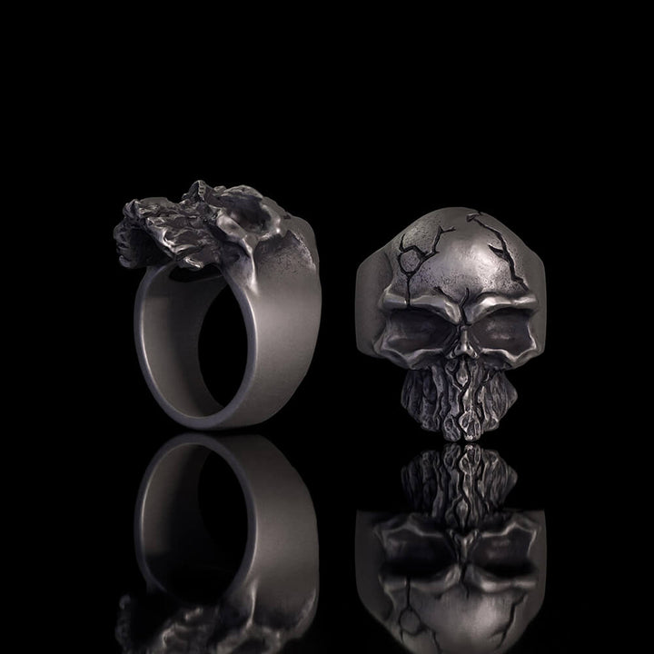 Dark Crack 925 Sterling Silver Skull Ring | RoyalLuster.com