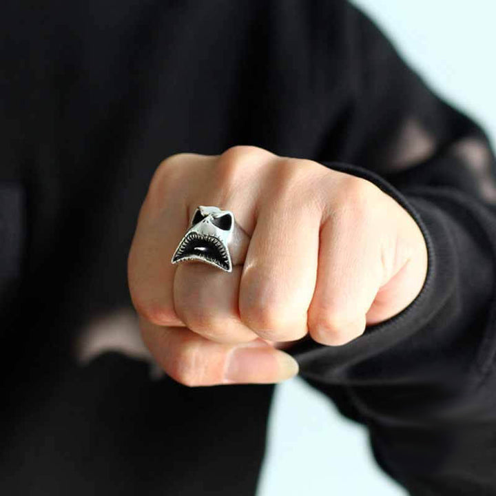 Evil Fang 925 Sterling Silver Ring
