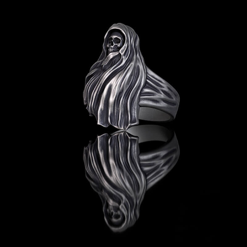 Gothic Cape Skull Sterling Silver Ring | RoyalLuster.com