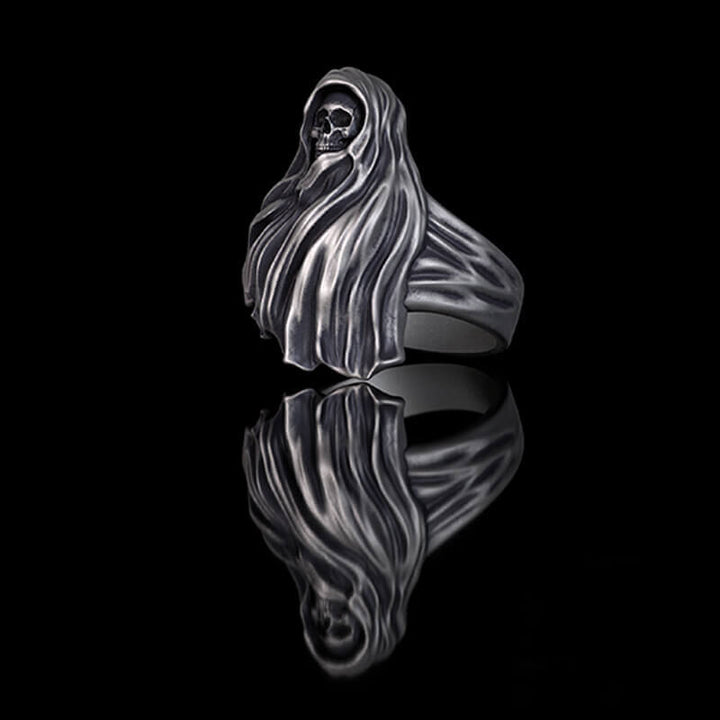 Gothic Cape Skull Sterling Silver Ring | RoyalLuster.com