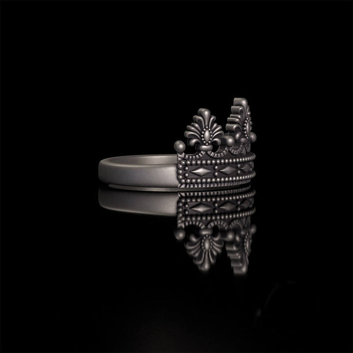 Gothic Cracked Mask Crown Sterling Silver Ring