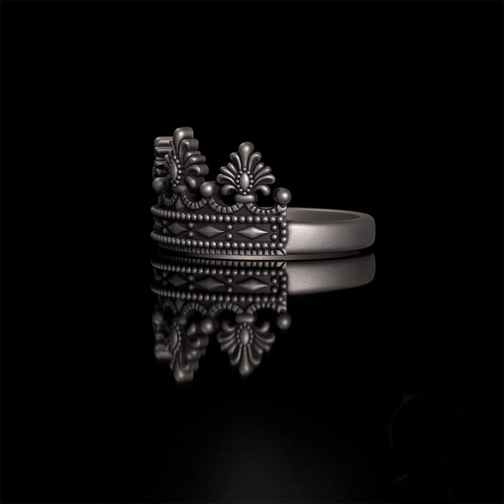 Gothic Cracked Mask Crown Sterling Silver Ring