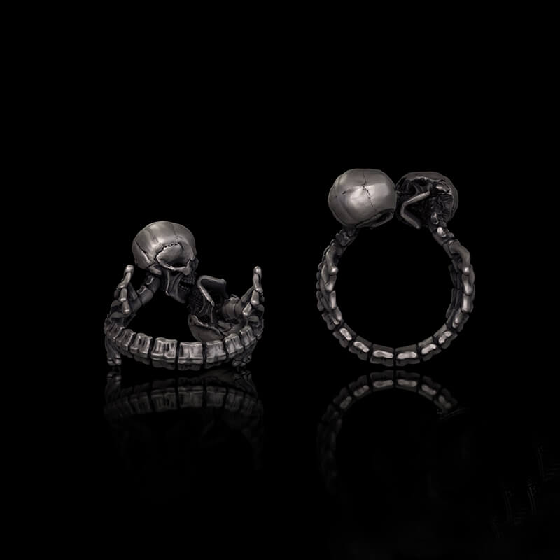 Gothic Love Kiss Sterling Silver Stainless Steel Skull Ring | RoyalLuster.com