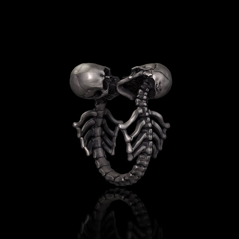 Gothic Love Kiss Sterling Silver Stainless Steel Skull Ring | RoyalLuster.com