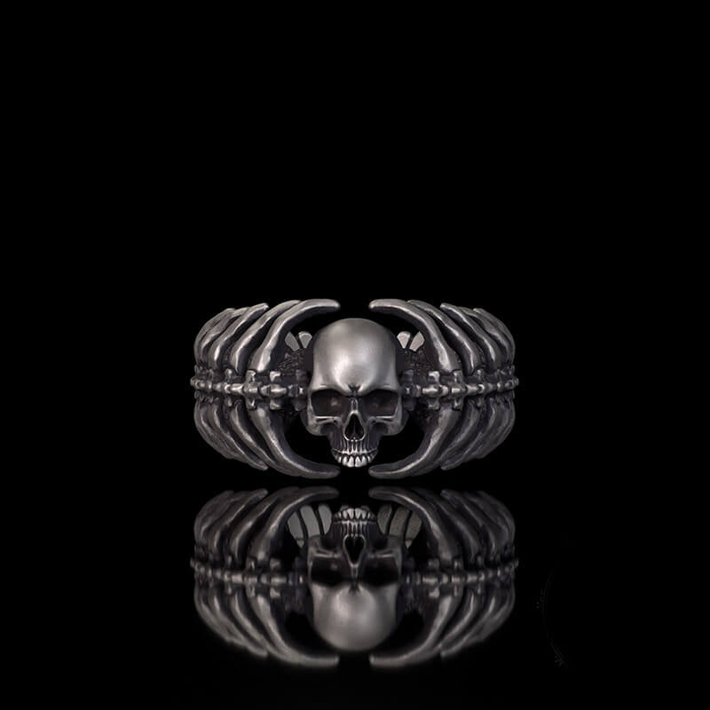 Gothic Skull Centipede Spine Sterling Silver Ring 01 | RoyalLuster.com