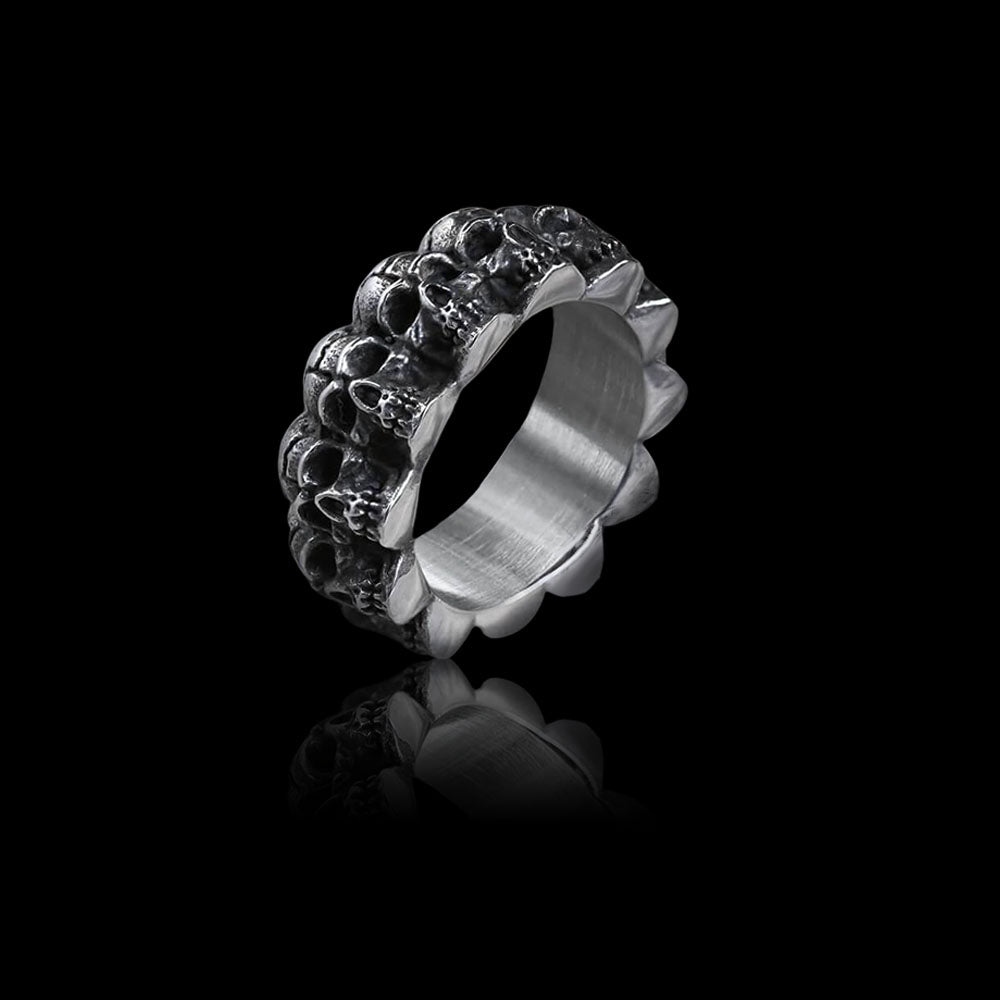 Gothic Surrounded Skull 925 Sterling Silver Ring