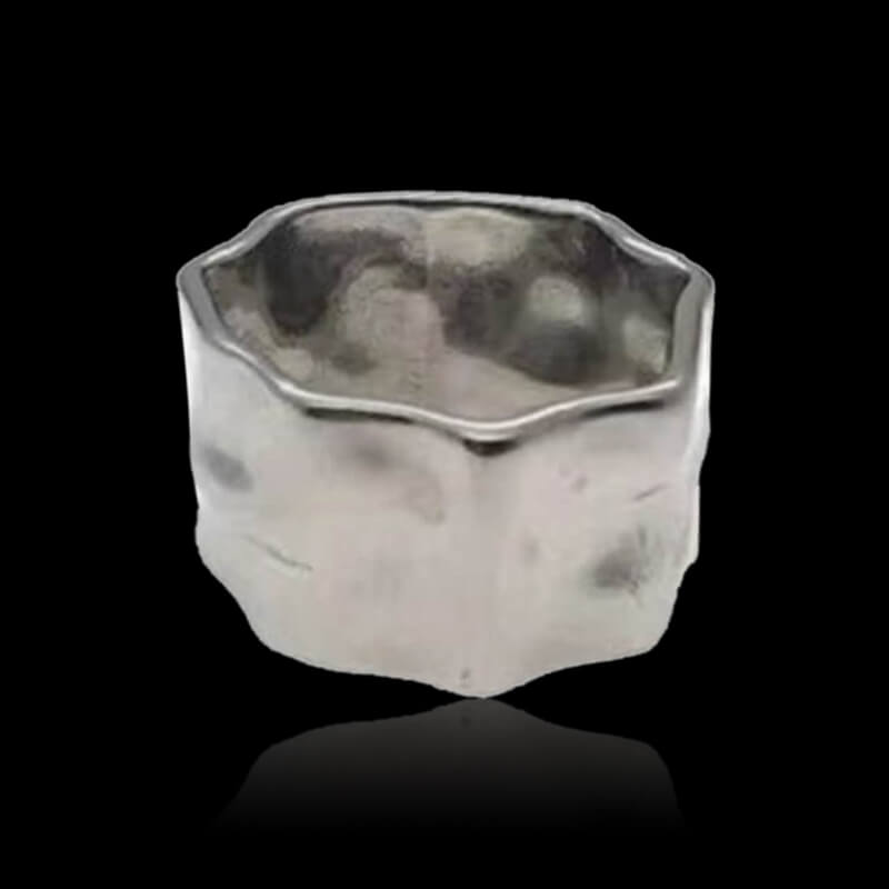Minimalist Design Hammered 925 Sterling Silver Ring 01 | RoyalLuster.com