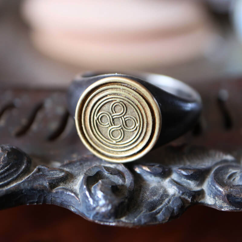 Minimalist Infinite Symbol 925 Sterling Silver Ring 02 | RoyalLuster.com
