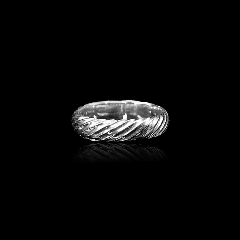 Minimalist Spiral 925 Sterling Silver Ring 01 | RoyalLuster.com