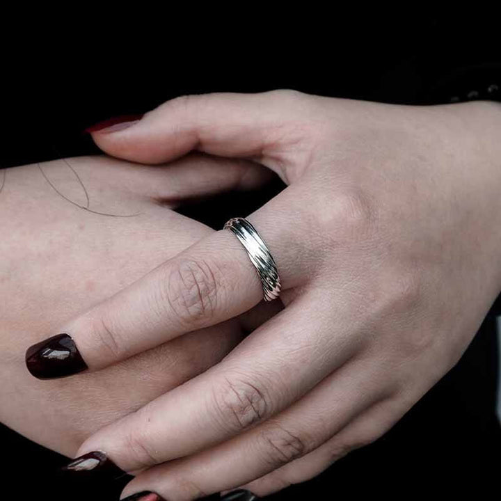 Minimalist Spiral 925 Sterling Silver Ring 02 | RoyalLuster.com