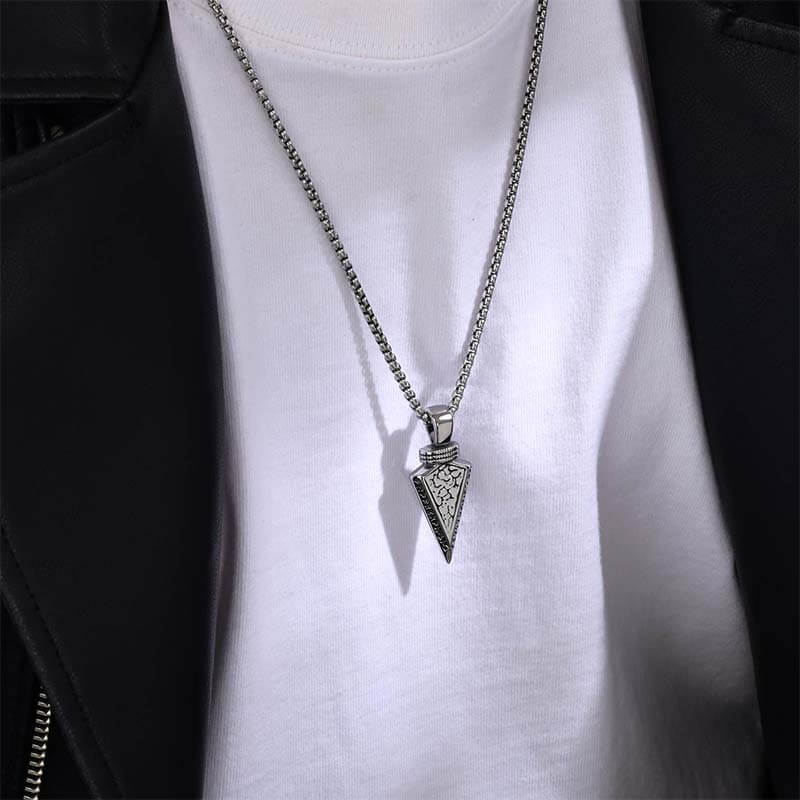 Viking Stainless Steel Arrowhead Pendant 02 | RoyalLuster.com