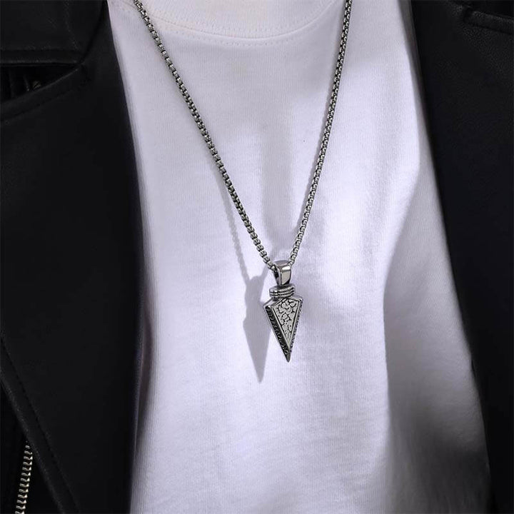 Viking Stainless Steel Arrowhead Pendant 02 | RoyalLuster.com