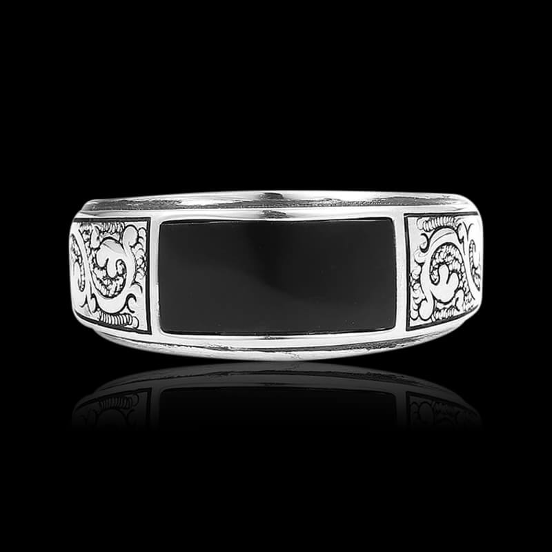 Vintage Black Onyx 925 Sterling Silver Ring 01 | RoyalLuster.com