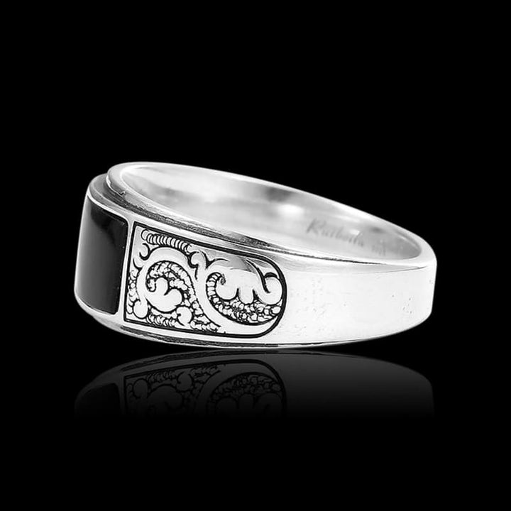 Vintage Black Onyx 925 Sterling Silver Ring 04 | RoyalLuster.com