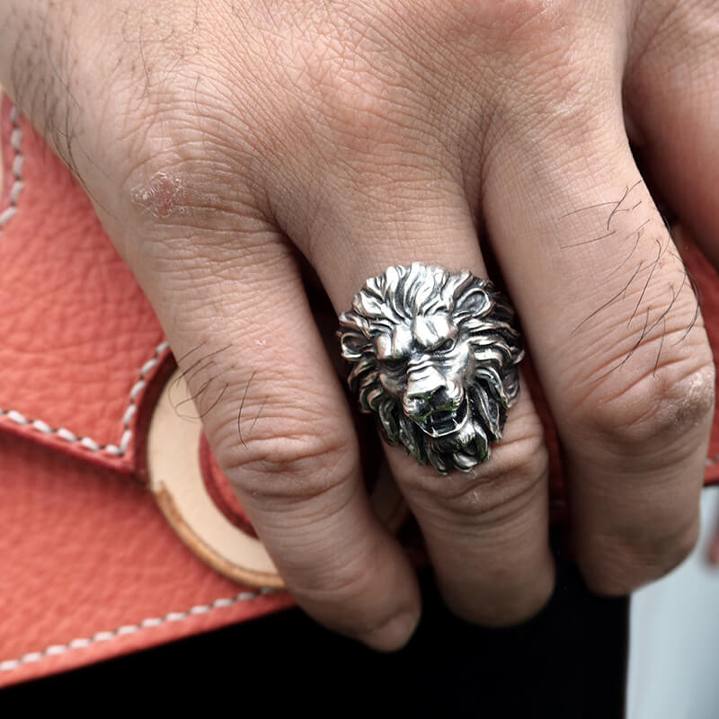Vintage Lion Head 925 Sterling Silver Biker Ring 02 | Royalluster.com