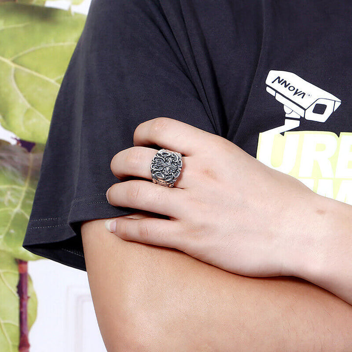 Vintage Textured Cross 925 Sterling Silver Wide Ring 02 | RoyalLuster.com