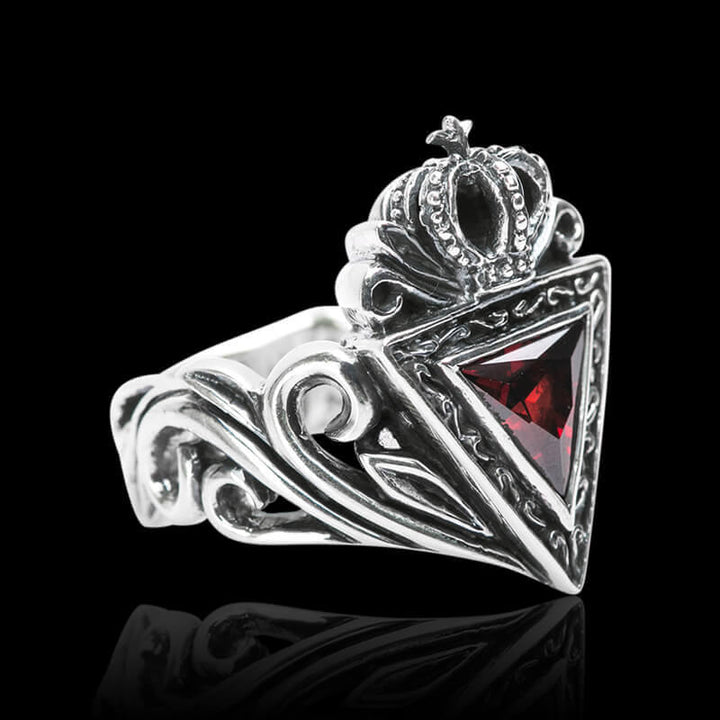 Vintage Triangle Crown 925 Sterling Silver Ring 01 | RoyalLuster.com
