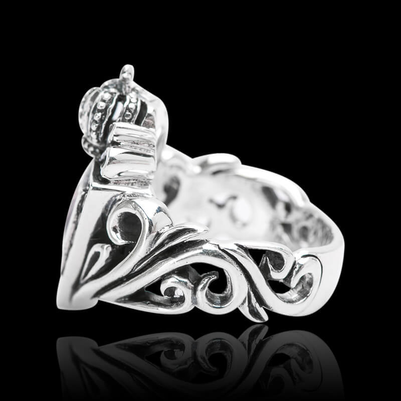 Vintage Triangle Crown 925 Sterling Silver Ring 05 | RoyalLuster.com