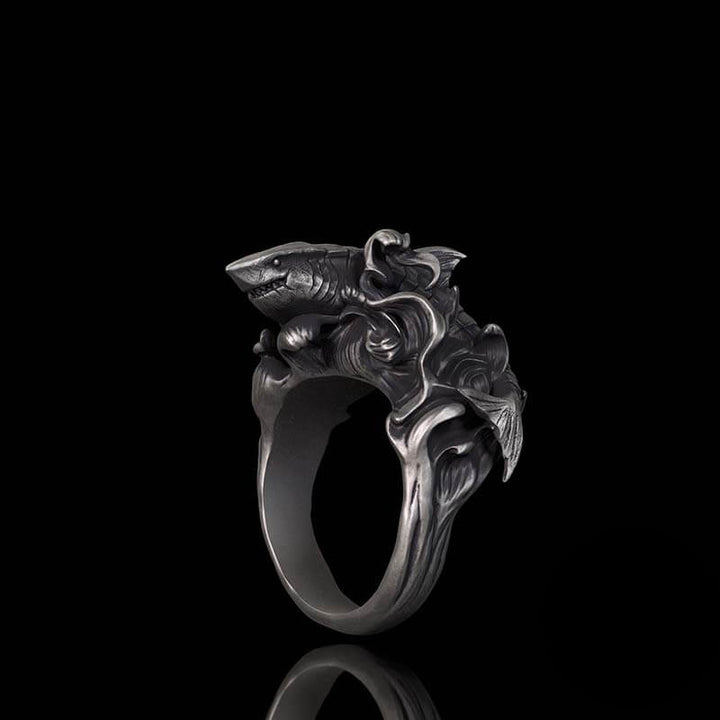 Vintage Fierce Shark Ocean Wave Sterling Silver Ring 02 | RoyalLuster.com