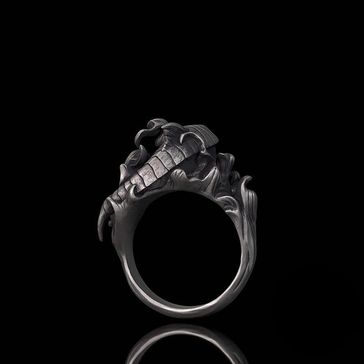 Vintage Fierce Shark Ocean Wave Sterling Silver Ring