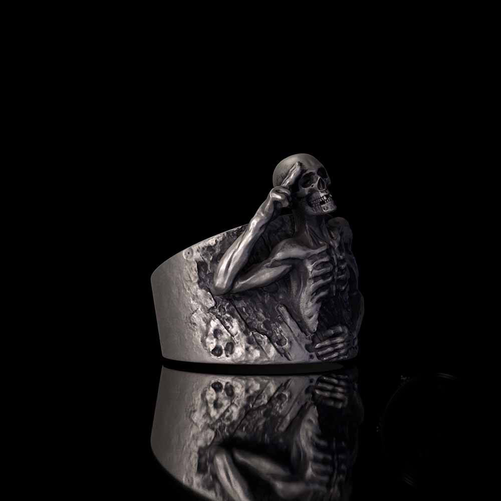 Vintage Half Skull Salute Sterling Silver Ring | RoyalLuster.com