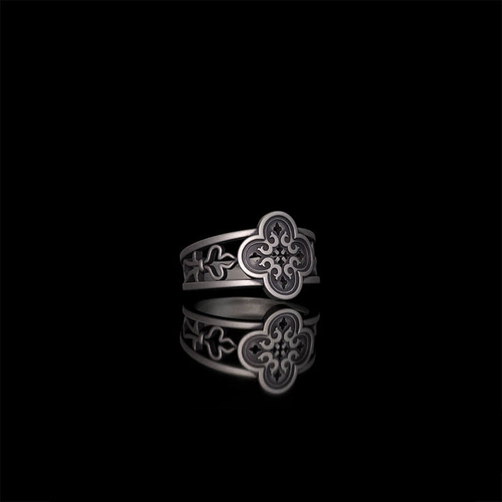 Vintage Hollow Floral Pattern Sterling Silver Ring | RoyalLuster.com