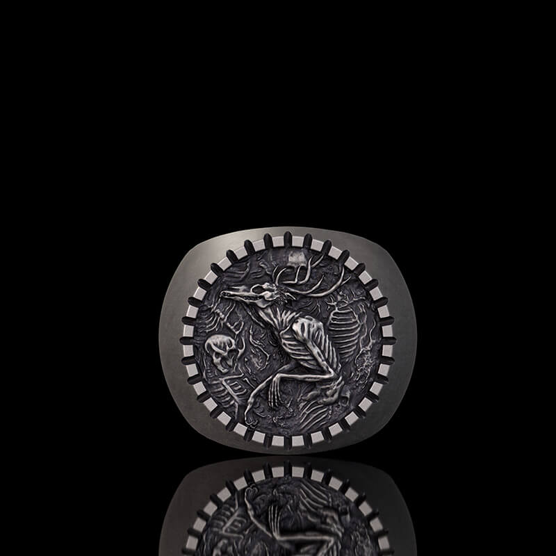 Vintage Wendigo Skeleton Sterling Silver Ring | RoyalLuster.com