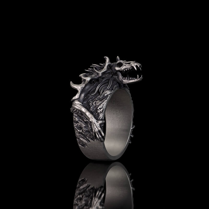 Vintage Wendigo Skull Sterling Silver Ring