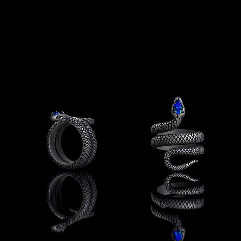 Zircon-set Coiled Snake Sterling Silver Ring | RoyalLuster.com
